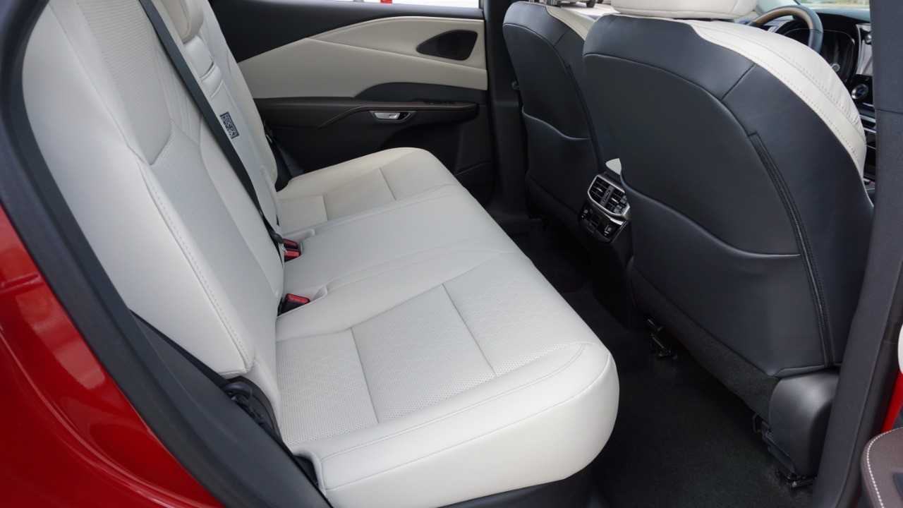 2024 Lexus RX 350 Premium photo 28