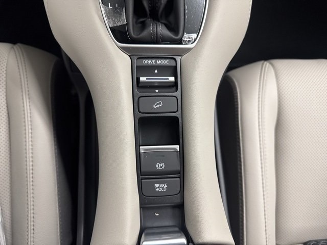 2026 Honda HR-V EX-L photo 28