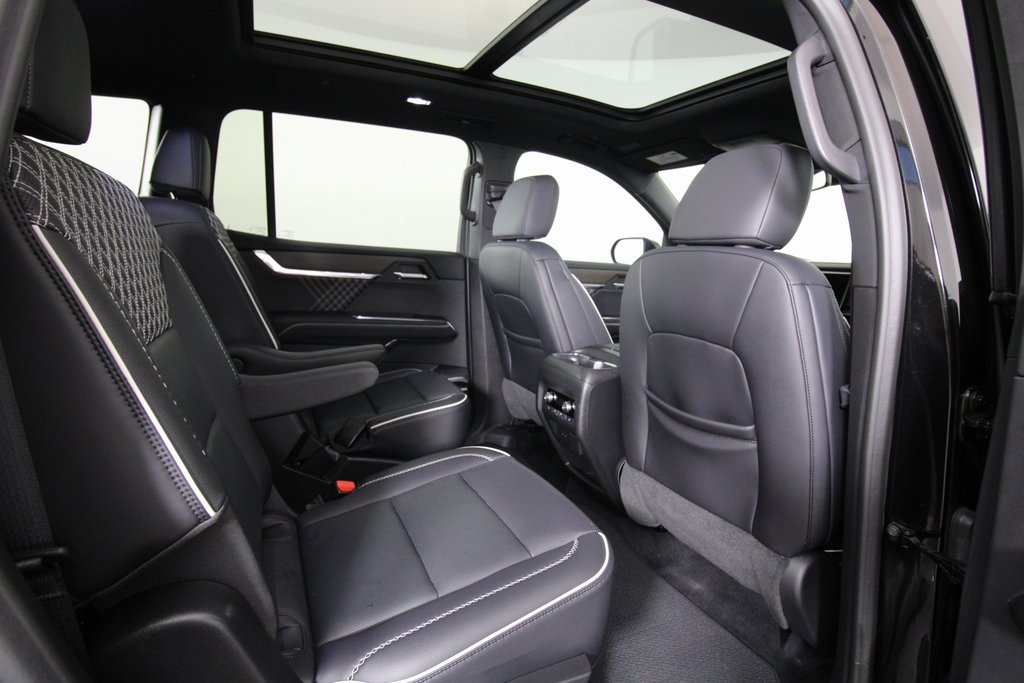 2024 Gmc Acadia Denali photo 17