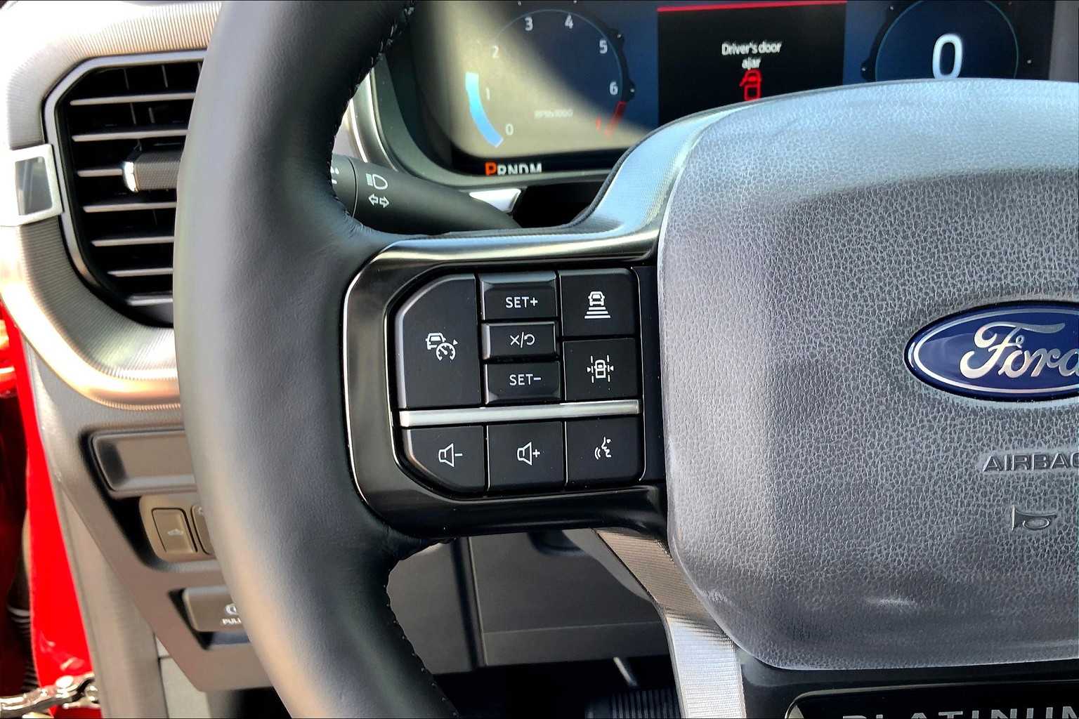 2025 Ford F-150 Platinum photo 22