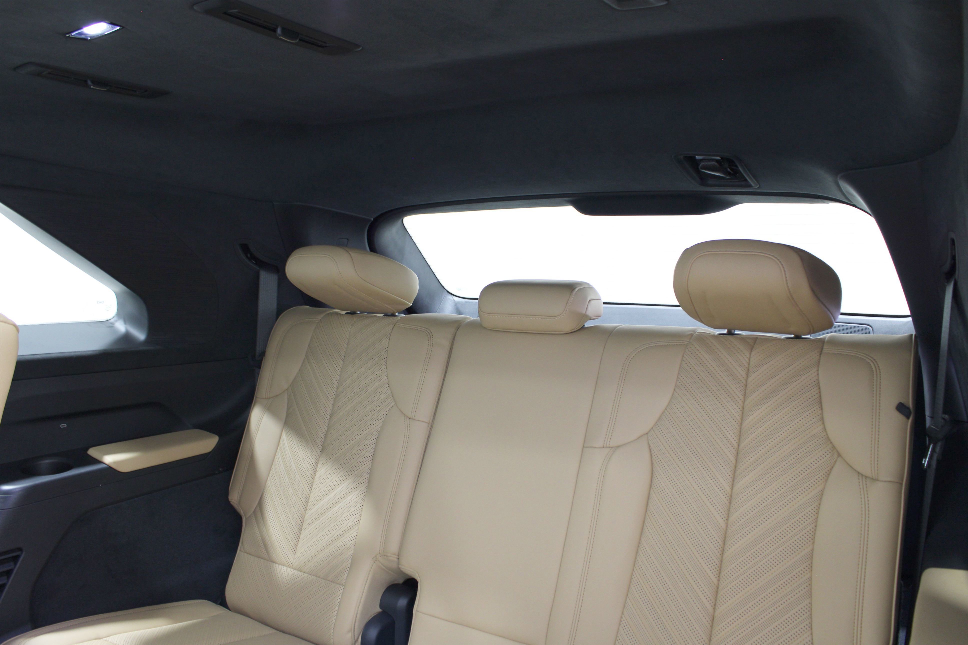 2025 Cadillac Escalade IQ Luxury photo 29