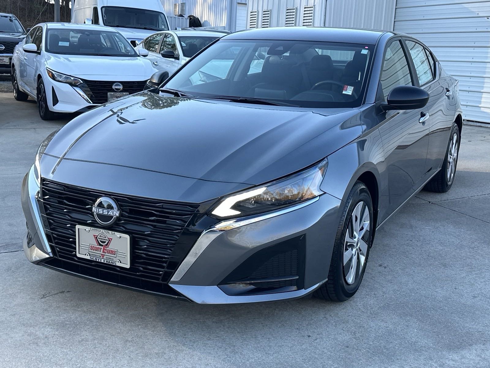 2025 Nissan Altima S photo 4