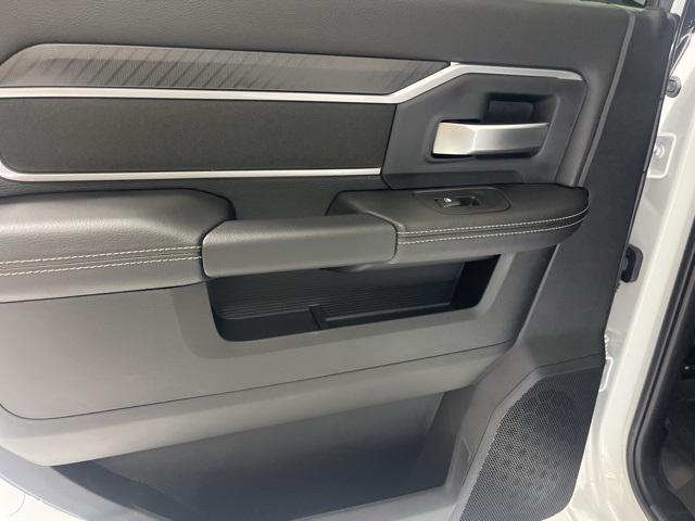 2025 Ram 2500 Big Horn photo 23