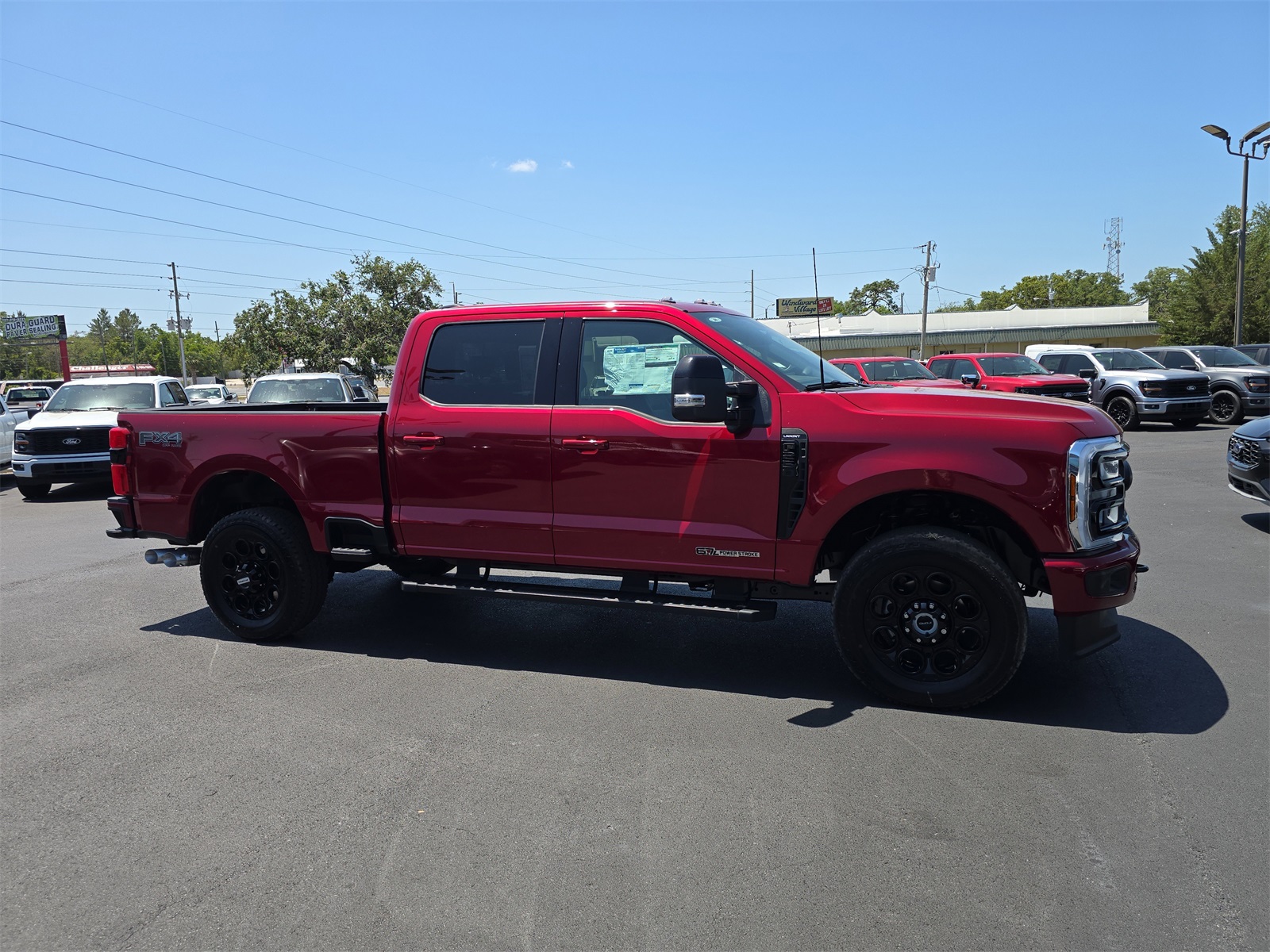 2025 Ford F-250 Lariat photo 2
