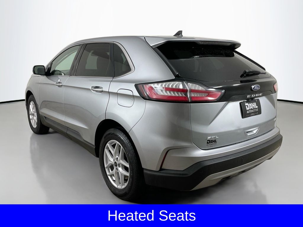 2023 Ford Edge SEL photo 5