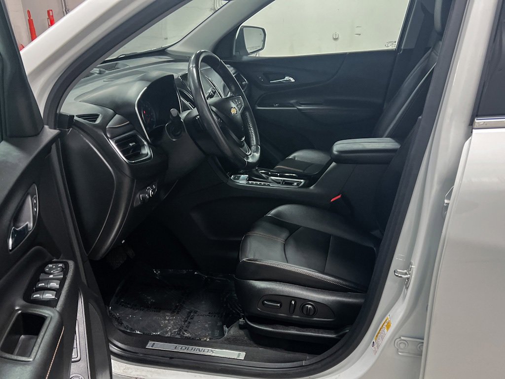 2022 Chevrolet Equinox Premier photo 9