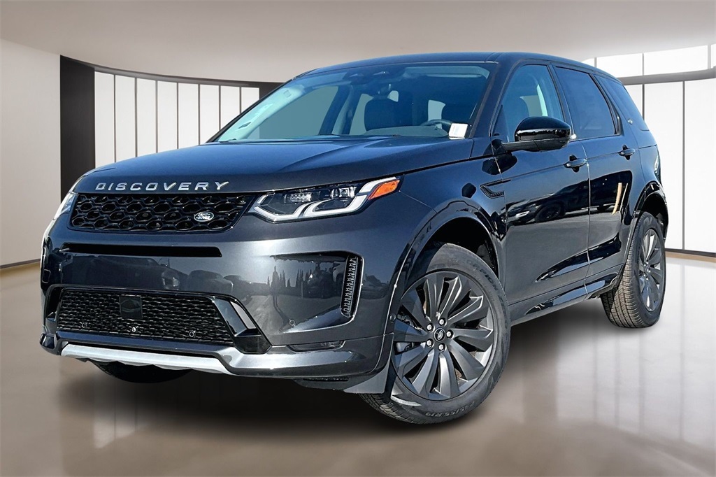 2025 Land Rover Discovery Sport S's photo