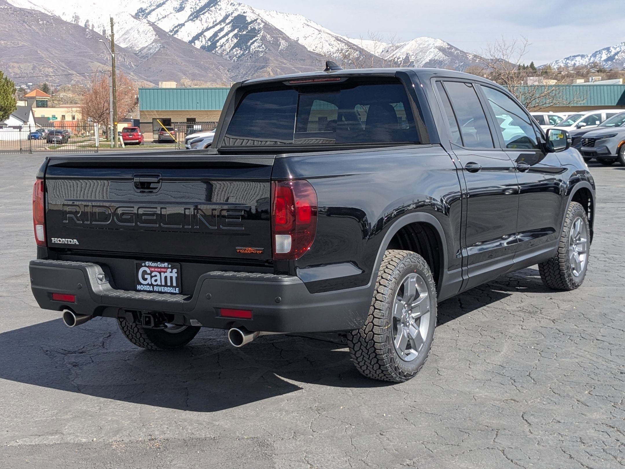 2025 Honda Ridgeline TrailSport photo 3
