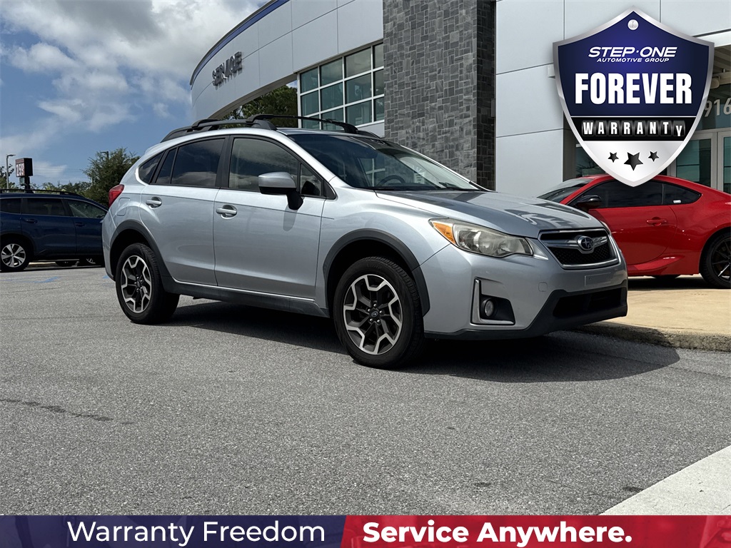 2017 Subaru Crosstrek 2.0i Premium photo 6