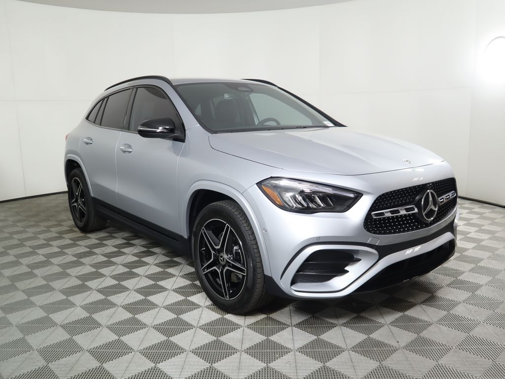 2025 Mercedes Benz GLA 250 photo 3