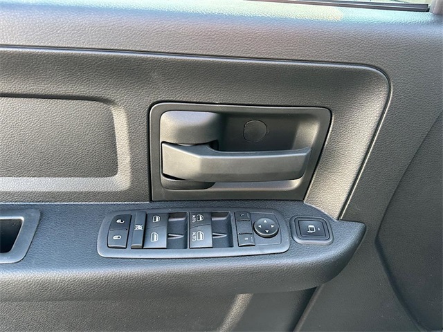 2024 Ram 5500 Tradesman photo 13