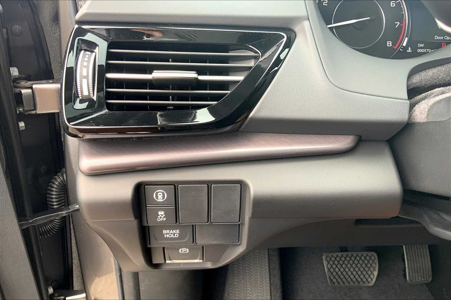2025 Acura RDX photo 29