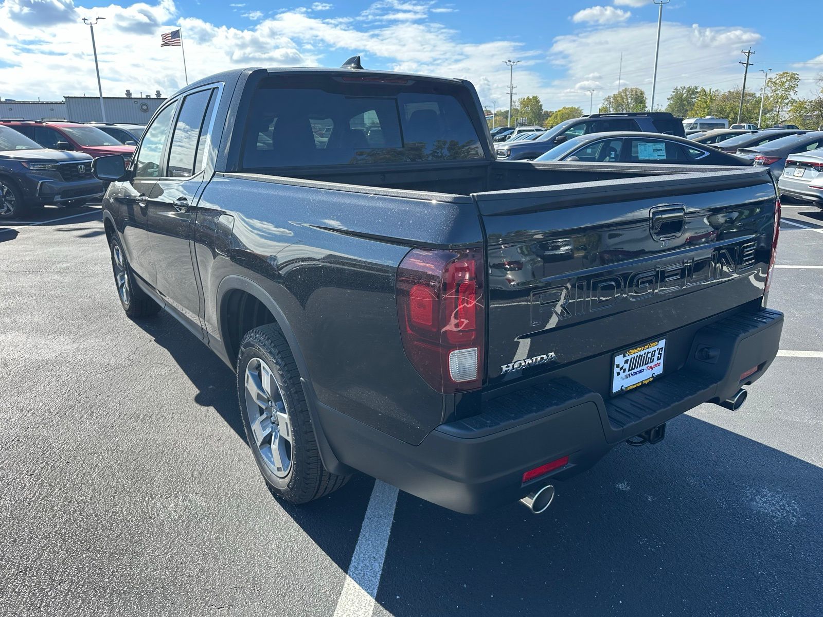 2026 Honda Ridgeline RTL photo 2