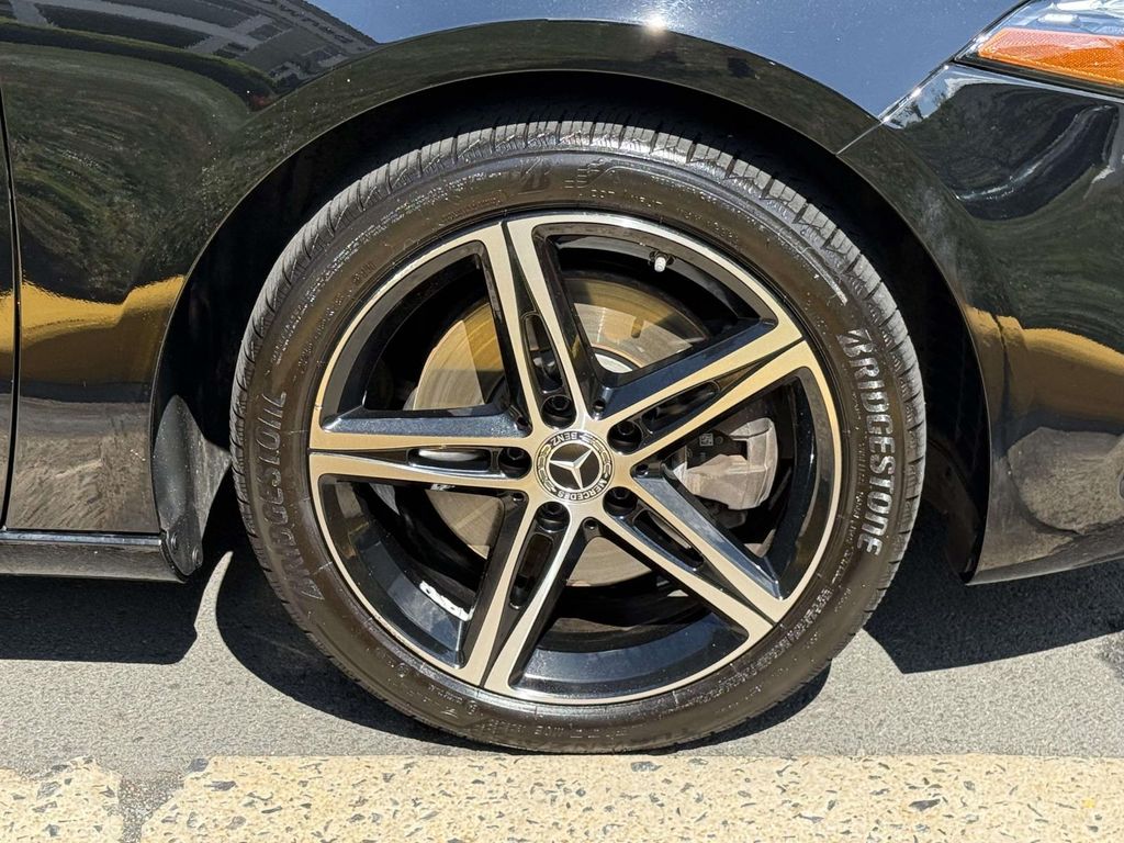 2022 Mercedes Benz A 220 4MATIC photo 17