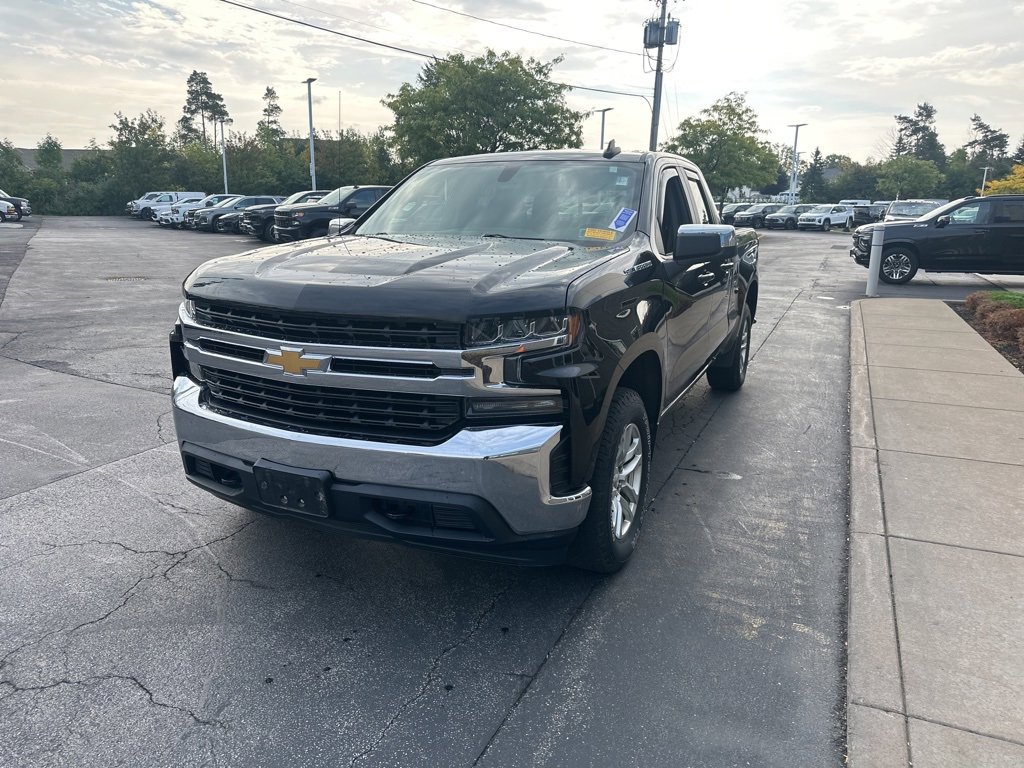 2020 Chevrolet Silverado 1500 LT photo 4