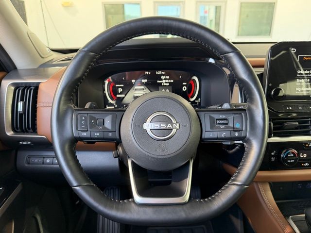 2022 Nissan Pathfinder Platinum photo 48