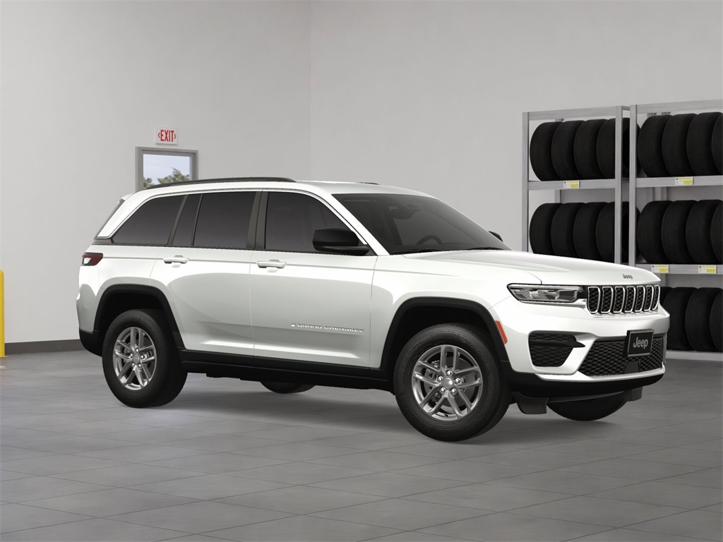 2025 Jeep Grand Cherokee Laredo X photo 7