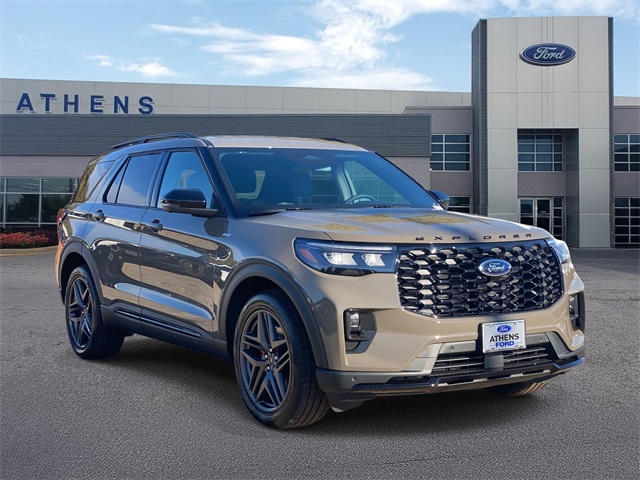 2026 Ford Explorer ST-LINE's photo