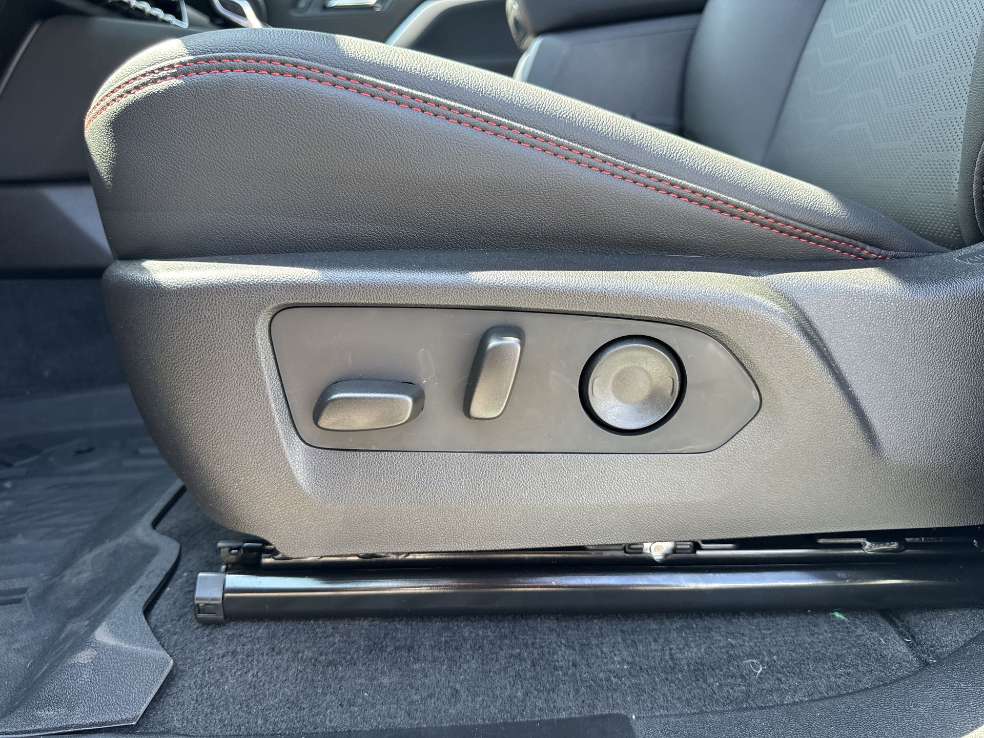 2026 Chevrolet Colorado Z71 photo 23