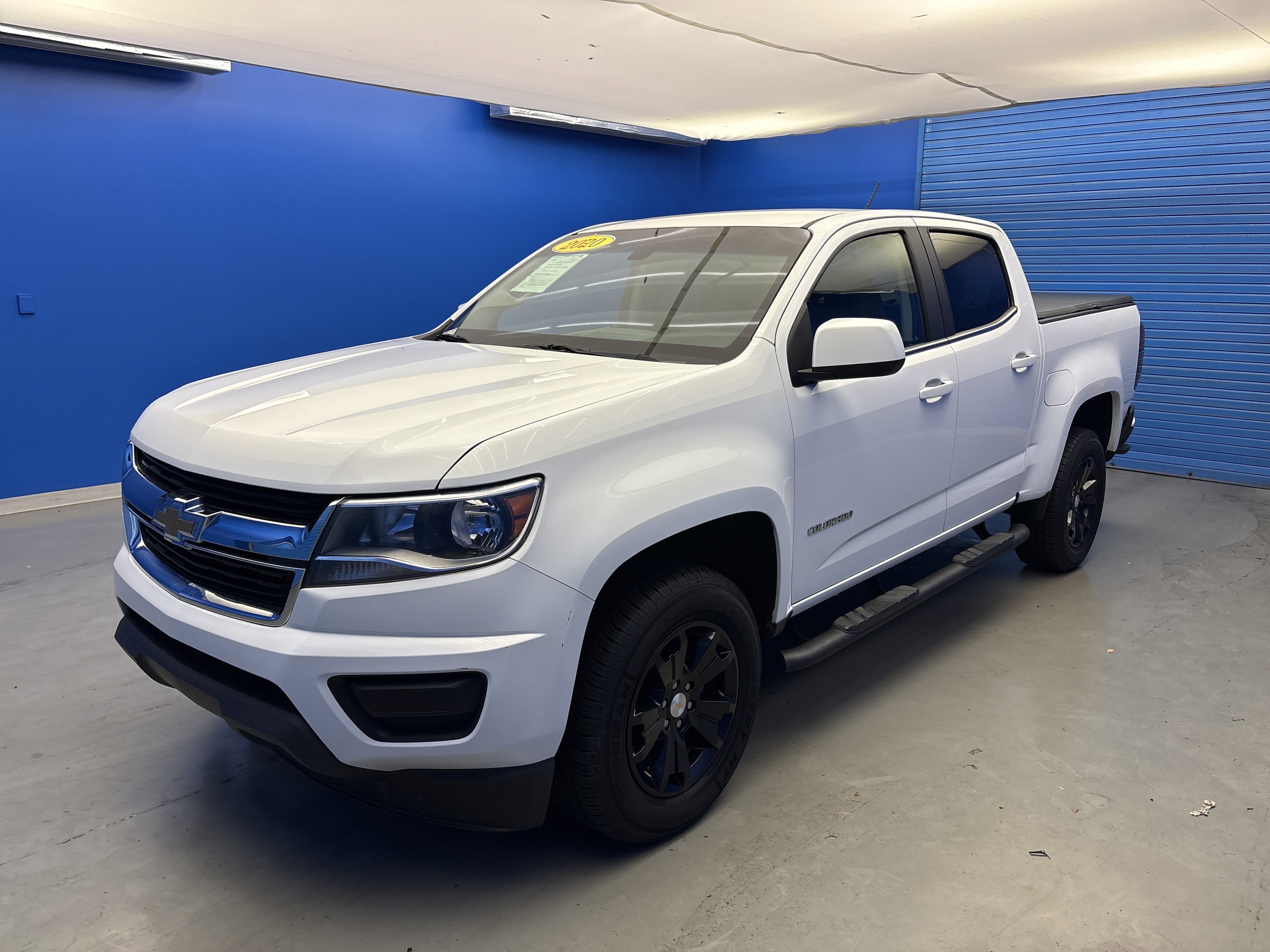 2020 Chevrolet Colorado LT photo 3