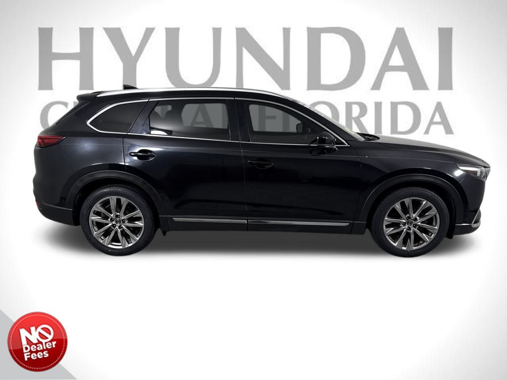 2018 Mazda CX-9 Signature photo 2