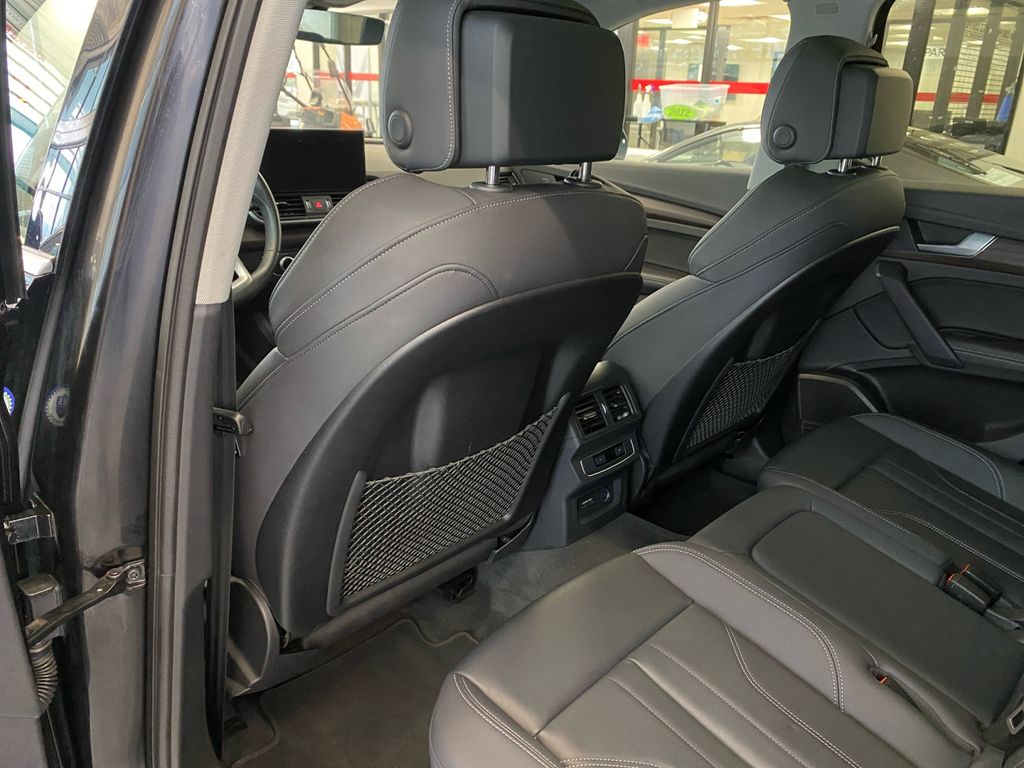 2024 Audi Q5 45 S line Premium photo 18