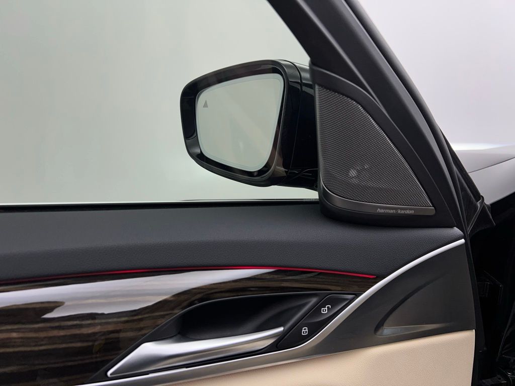 2022 Bmw 530i xDrive photo 40