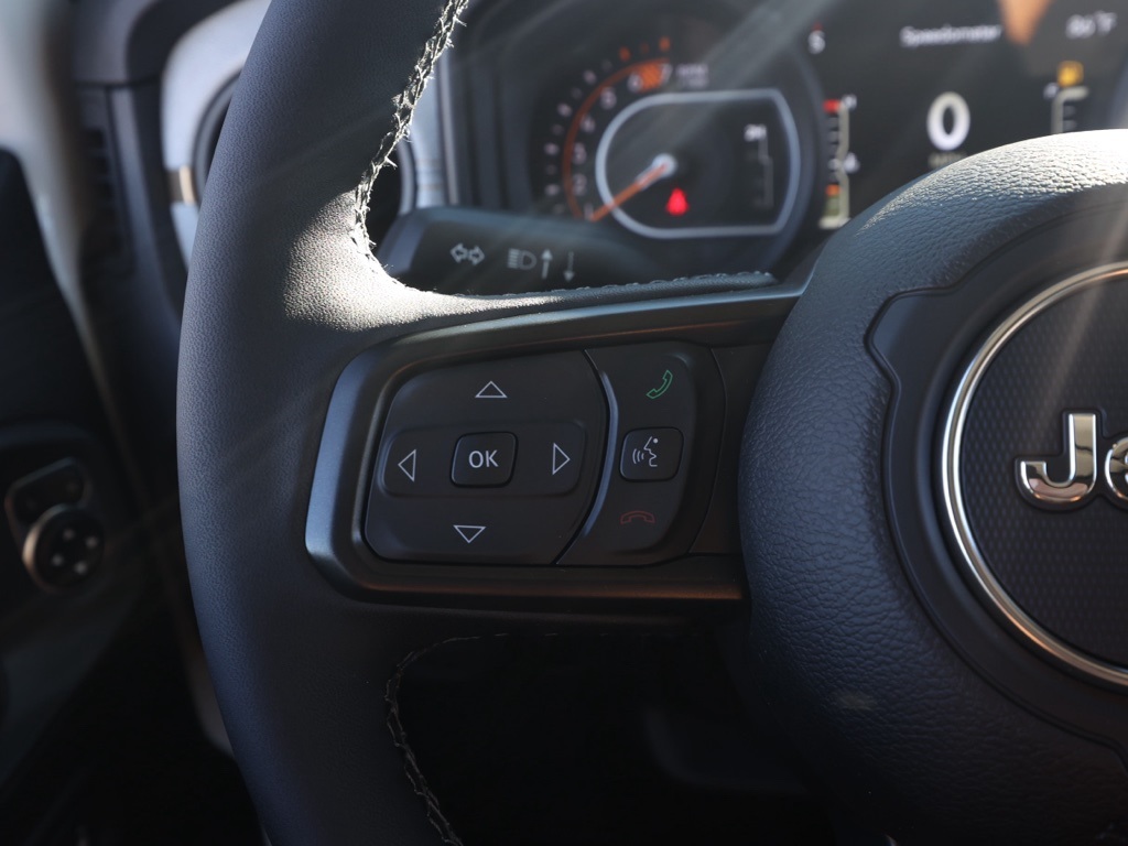 New 2026 Bright White Clear-Coat Exterior Paint Jeep Willys image 25