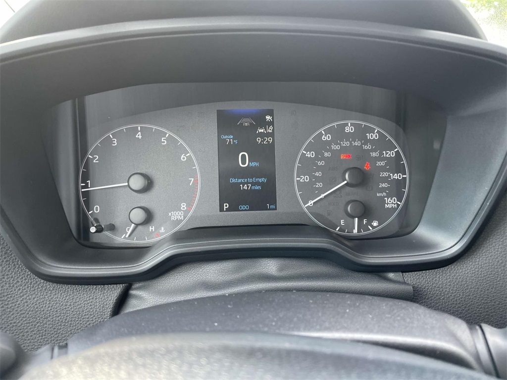2025 Toyota Corolla LE photo 25