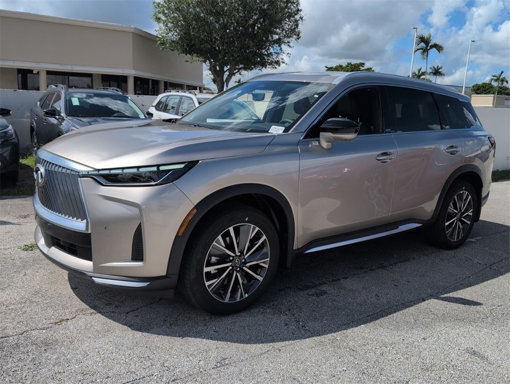 2026 Infiniti QX60 Luxe photo 3
