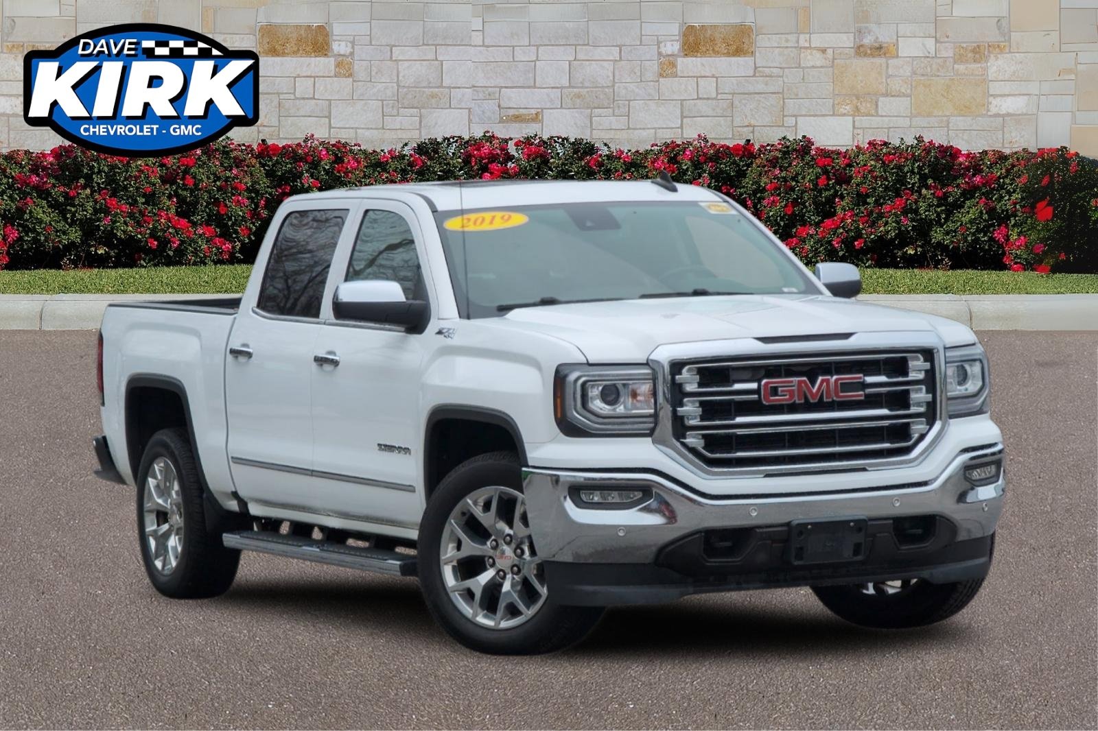 2017 GMC Sierra 1500 SLT's photo