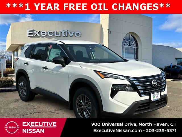 2025 Nissan Rogue S's photo