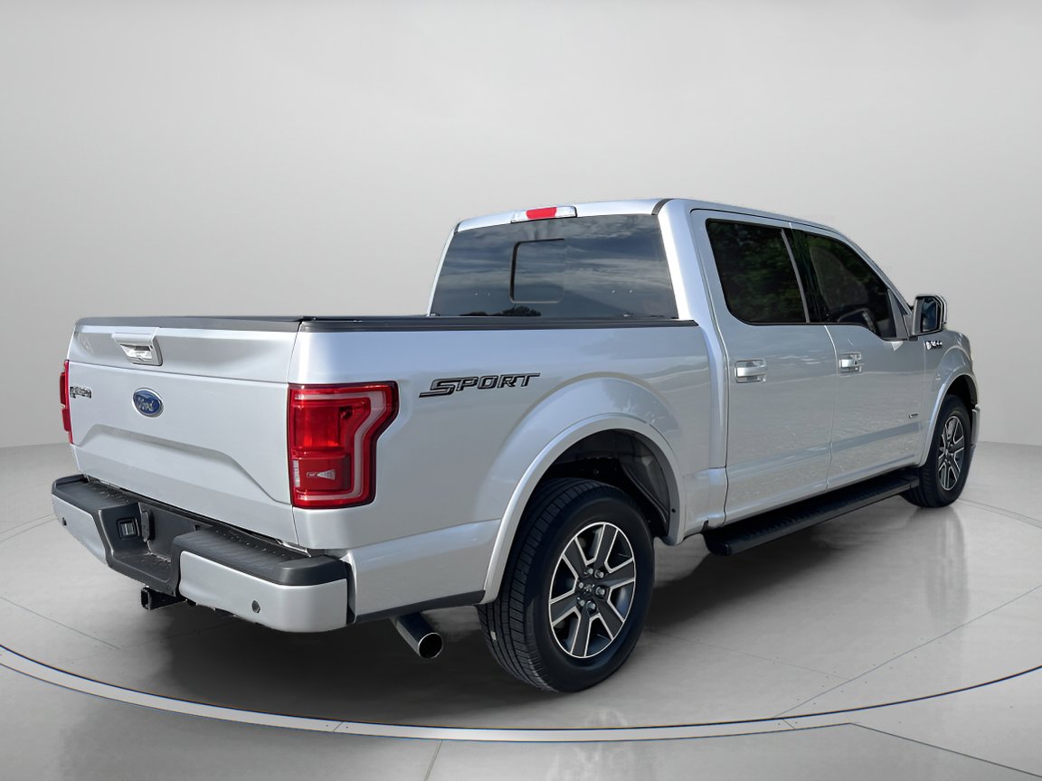 2015 Ford F-150 Lariat photo 2