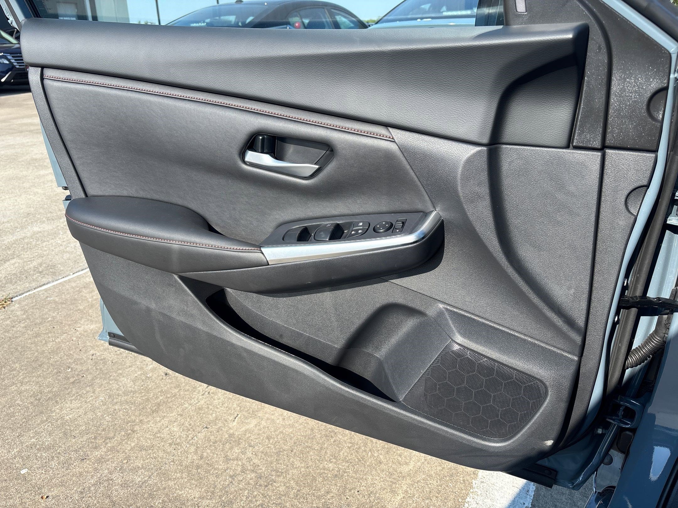 2025 Nissan Sentra SR photo 20
