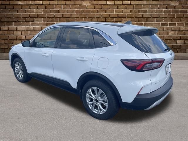 2024 Ford Escape Active photo 3