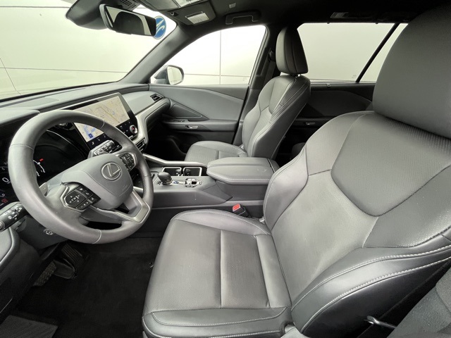2024 Lexus TX 350 photo 2