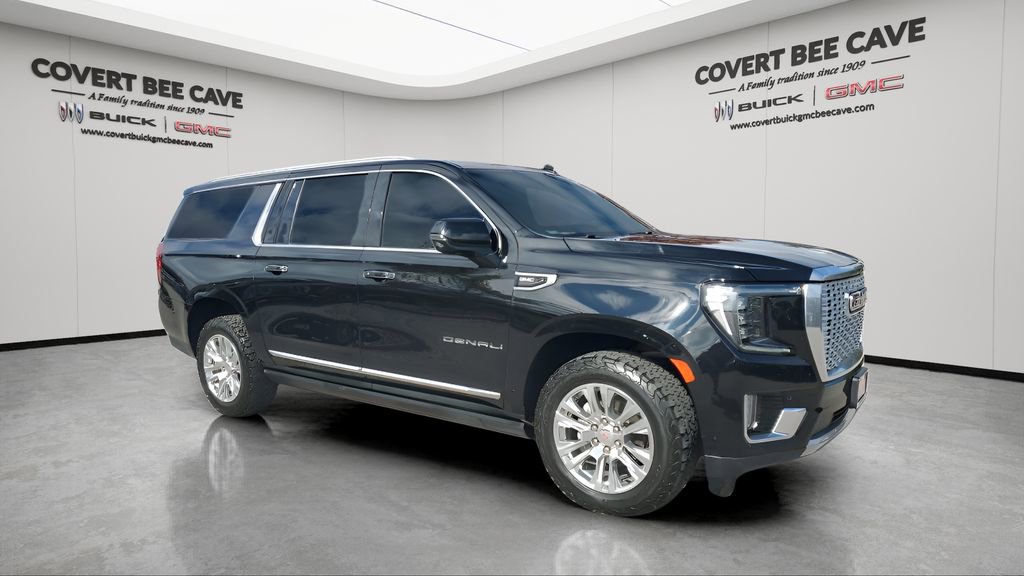 2023 GMC Yukon XL Denali's photo