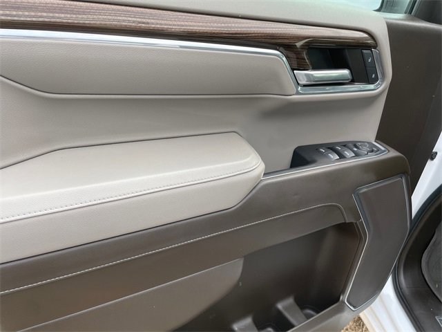 2024 Chevrolet Silverado 1500 LT photo 14