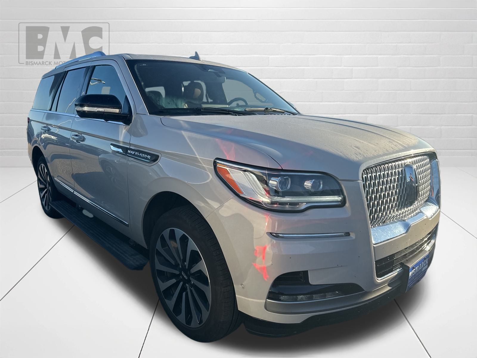 2024 Lincoln Navigator Reserve photo 2