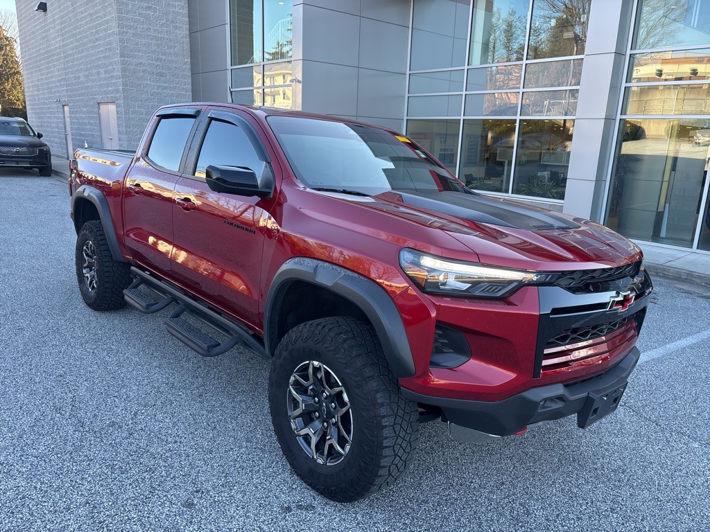 2024 Chevrolet Colorado ZR2's photo