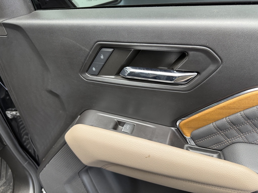 2024 Gmc Canyon Denali photo 56