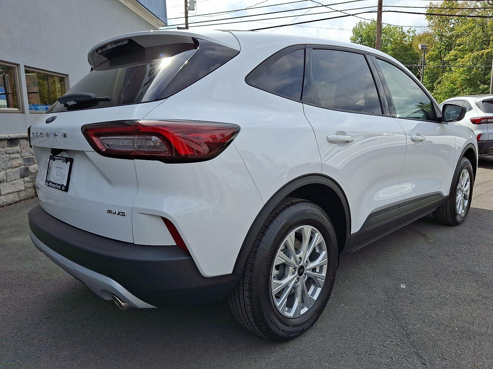 2025 Ford Escape Active photo 2