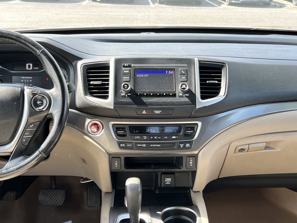 2018 Honda Ridgeline RTL photo 15