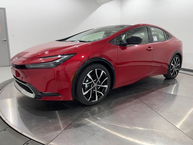 2026 Toyota Prius XSE's photo