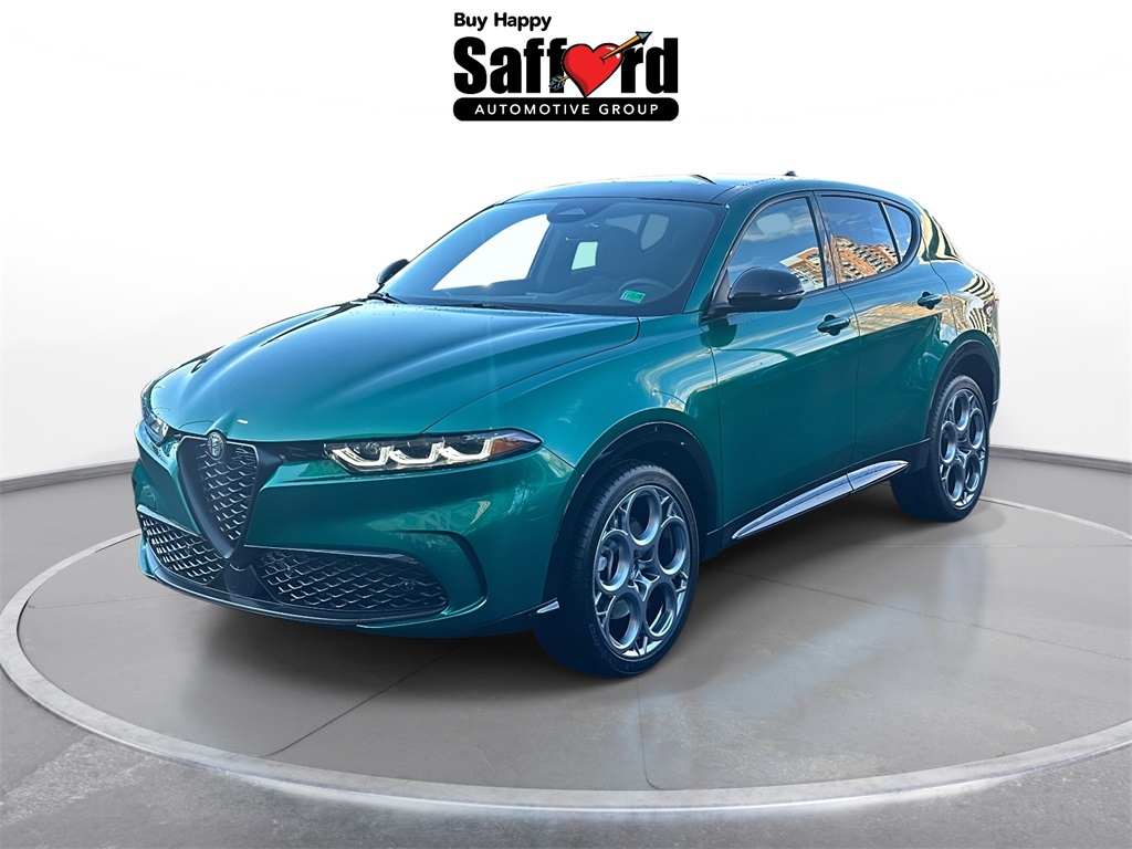 2025 Alfa Romeo Tonale Base's photo