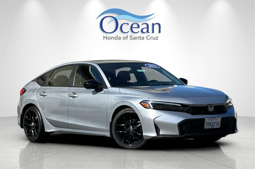 2025 Honda Civic Sport Hatchback photo 2