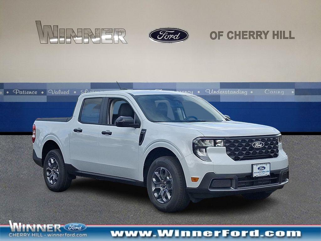 2025 Ford Maverick XLT's photo