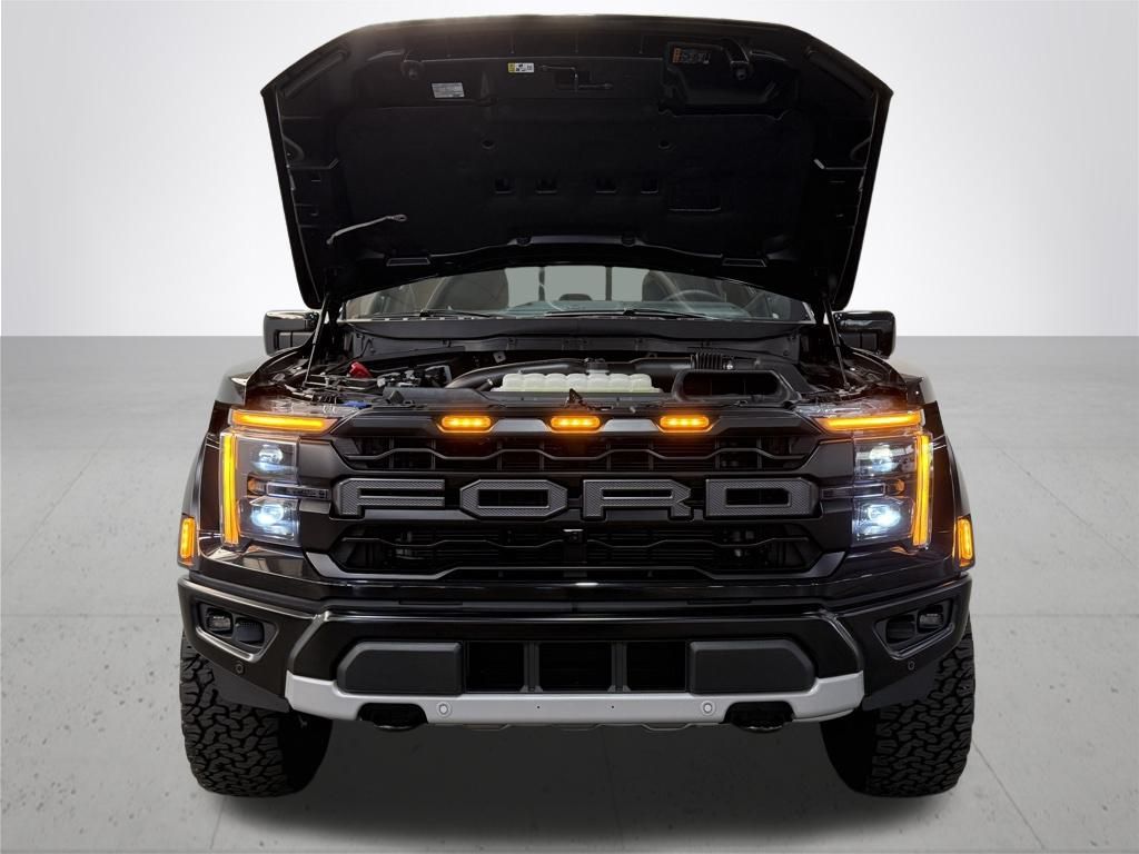 2024 Ford F-150 Raptor photo 3