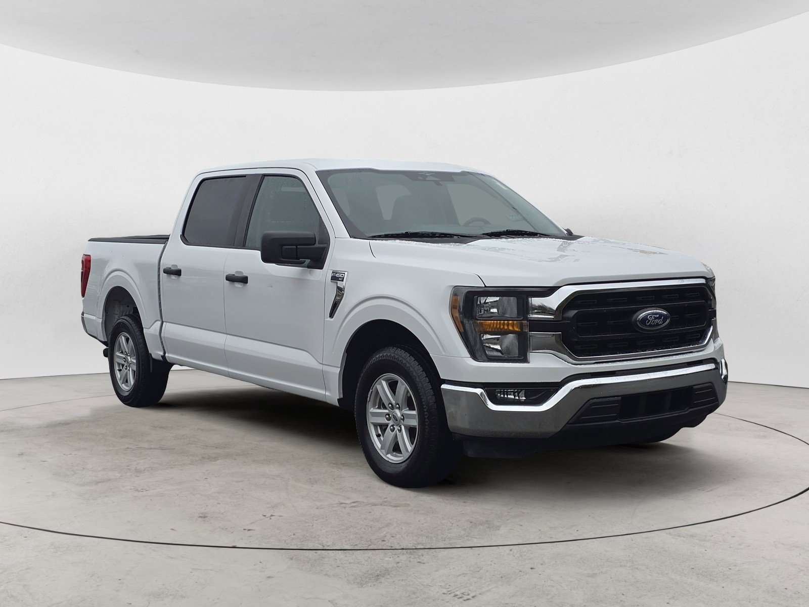2023 Ford F-150 XLT's photo