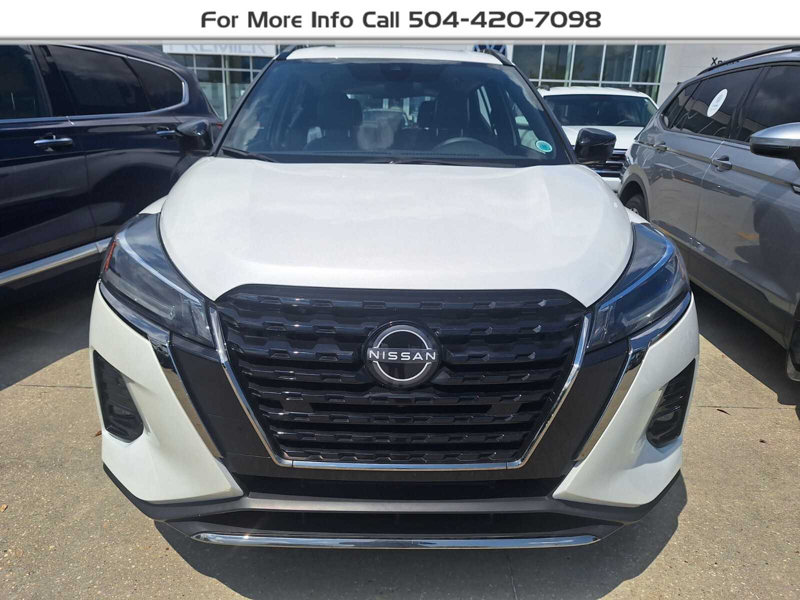 2024 Nissan Kicks SR photo 2